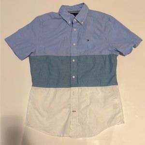 Men’s Tommy Hilfiger button short sleeve shirt